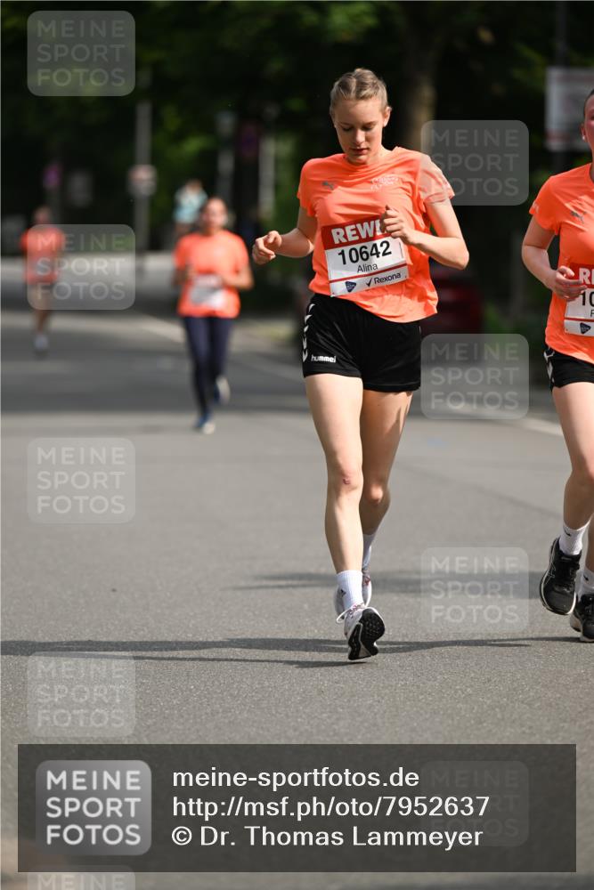 15.06.2025 - REWE Women's Run Dr. Thomas Lammeyer http://msf.ph/oto/7952637 15.06.2025 09:40:18 Laufen 10642 meine-sportfotos.de