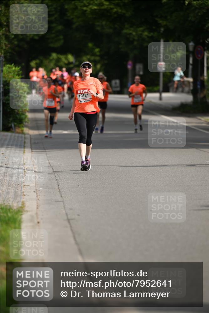 15.06.2025 - REWE Women's Run Dr. Thomas Lammeyer http://msf.ph/oto/7952641 15.06.2025 09:40:20 Laufen 10121 meine-sportfotos.de