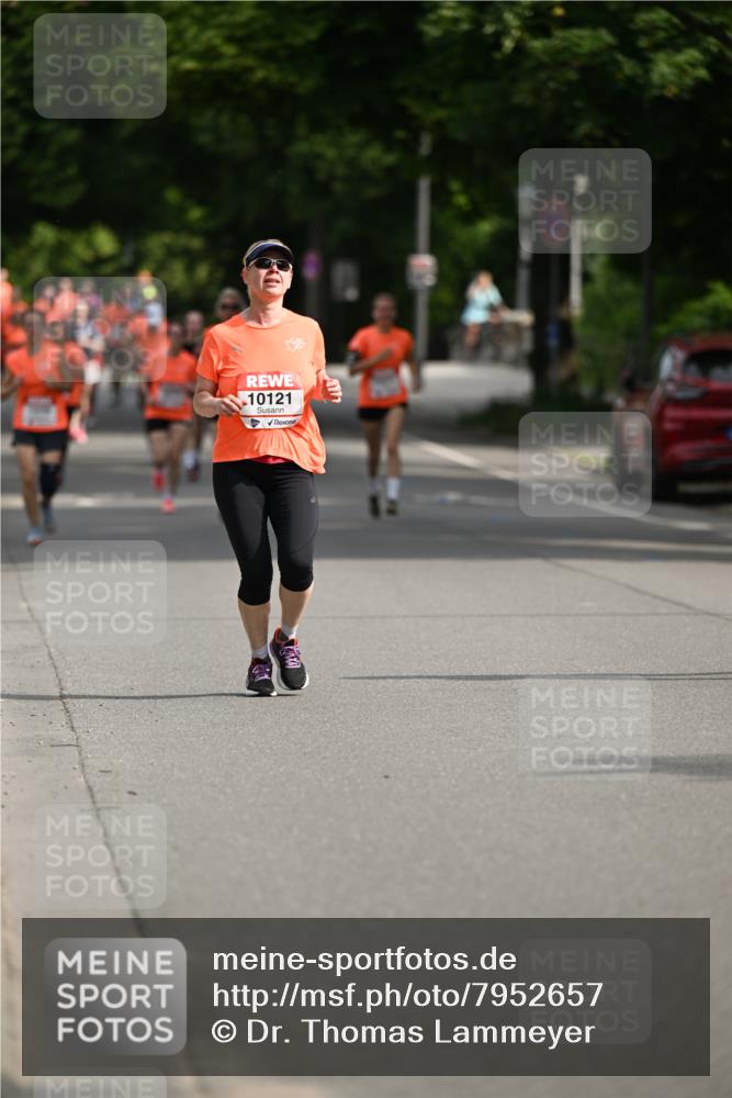 15.06.2025 - REWE Women's Run Dr. Thomas Lammeyer http://msf.ph/oto/7952657 15.06.2025 09:40:21 Laufen 10121 meine-sportfotos.de