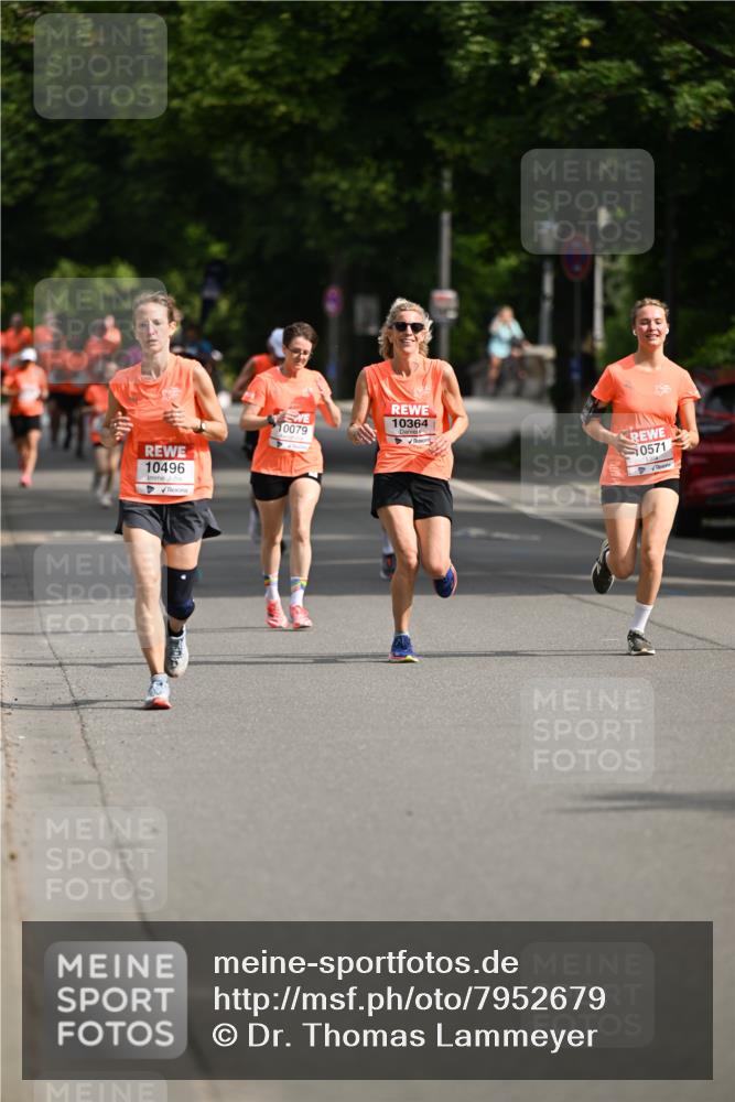 15.06.2025 - REWE Women's Run Dr. Thomas Lammeyer http://msf.ph/oto/7952679 15.06.2025 09:40:27 Laufen 10496, 10079, 10364, 0571 meine-sportfotos.de