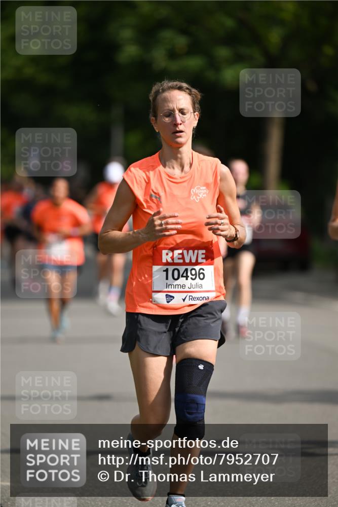 15.06.2025 - REWE Women's Run Dr. Thomas Lammeyer http://msf.ph/oto/7952707 15.06.2025 09:40:31 Laufen 10496 meine-sportfotos.de