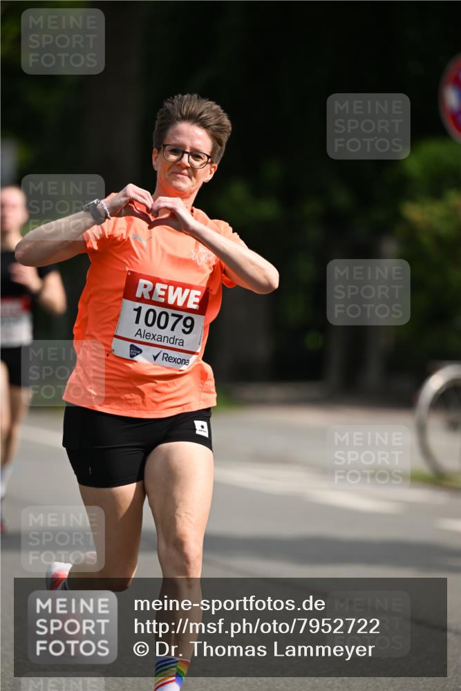 15.06.2025 - REWE Women's Run Dr. Thomas Lammeyer http://msf.ph/oto/7952722 15.06.2025 09:40:34 Laufen 10079 meine-sportfotos.de