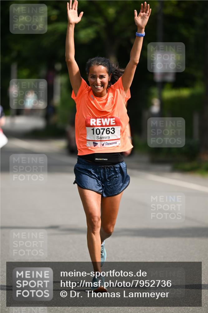 15.06.2025 - REWE Women's Run Dr. Thomas Lammeyer http://msf.ph/oto/7952736 15.06.2025 09:40:36 Laufen 10763 meine-sportfotos.de