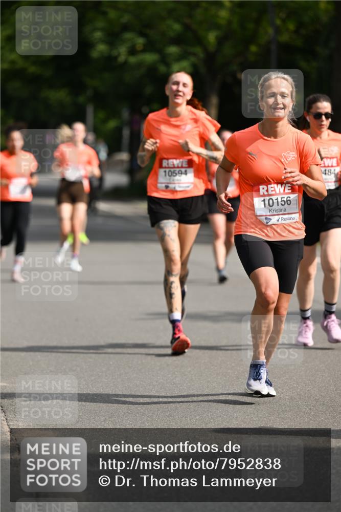 15.06.2025 - REWE Women's Run Dr. Thomas Lammeyer http://msf.ph/oto/7952838 15.06.2025 09:40:52 Laufen 10594, 10156, 484 meine-sportfotos.de