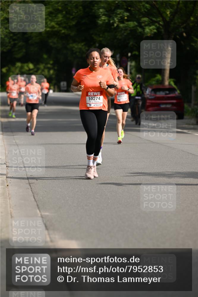 15.06.2025 - REWE Women's Run Dr. Thomas Lammeyer http://msf.ph/oto/7952853 15.06.2025 09:40:55 Laufen 10274, 10241 meine-sportfotos.de