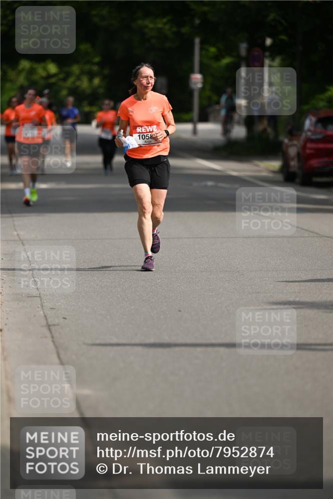 15.06.2025 - REWE Women's Run Dr. Thomas Lammeyer http://msf.ph/oto/7952874 15.06.2025 09:40:59 Laufen 1058 meine-sportfotos.de