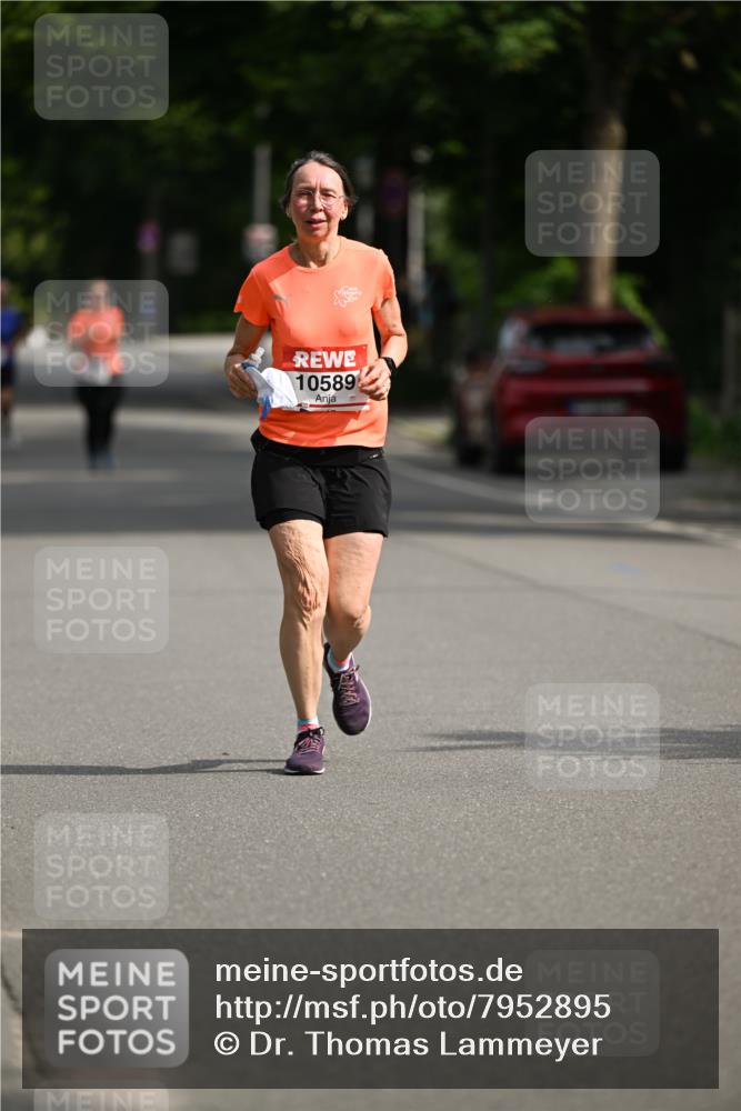 15.06.2025 - REWE Women's Run Dr. Thomas Lammeyer http://msf.ph/oto/7952895 15.06.2025 09:41:01 Laufen 10589 meine-sportfotos.de