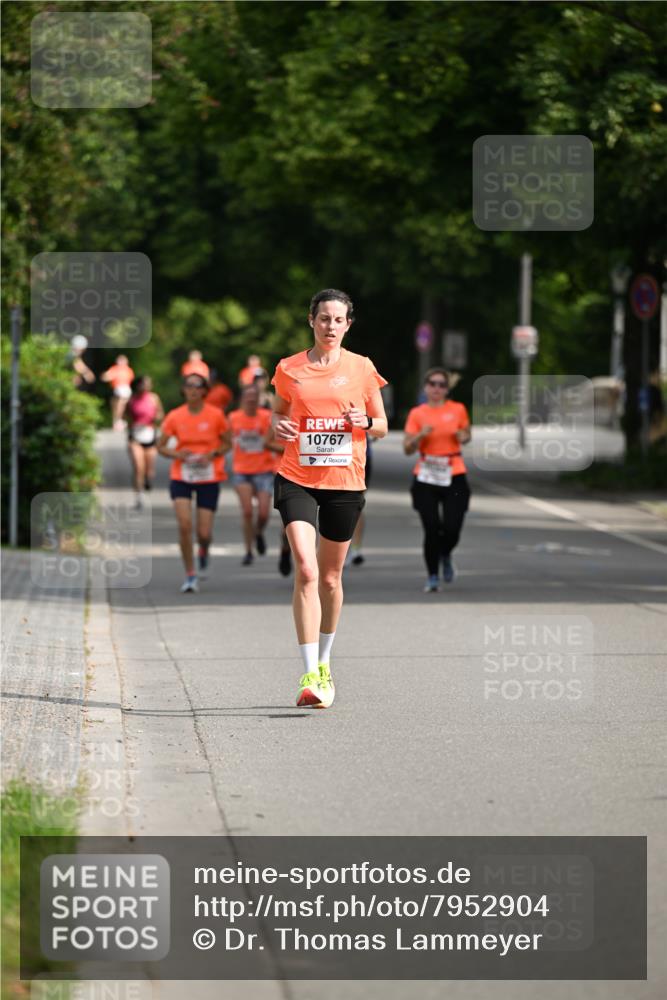 15.06.2025 - REWE Women's Run Dr. Thomas Lammeyer http://msf.ph/oto/7952904 15.06.2025 09:41:06 Laufen 10767 meine-sportfotos.de