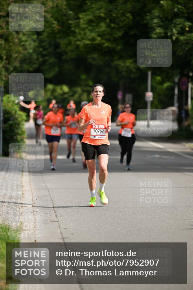 15.06.2025 - REWE Women's Run Dr. Thomas Lammeyer http://msf.ph/oto/7952907 15.06.2025 09:41:06 Laufen 10767 meine-sportfotos.de