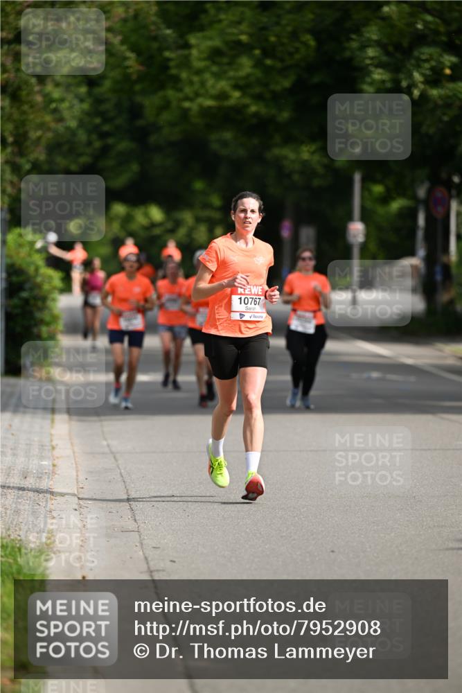 15.06.2025 - REWE Women's Run Dr. Thomas Lammeyer http://msf.ph/oto/7952908 15.06.2025 09:41:06 Laufen 10767 meine-sportfotos.de