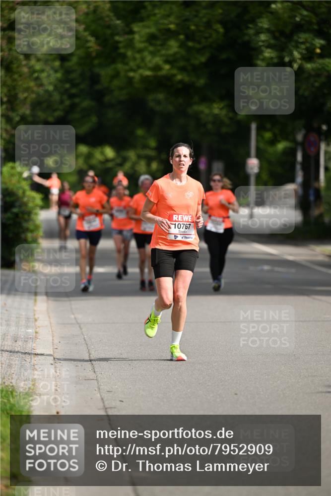 15.06.2025 - REWE Women's Run Dr. Thomas Lammeyer http://msf.ph/oto/7952909 15.06.2025 09:41:06 Laufen 10767 meine-sportfotos.de