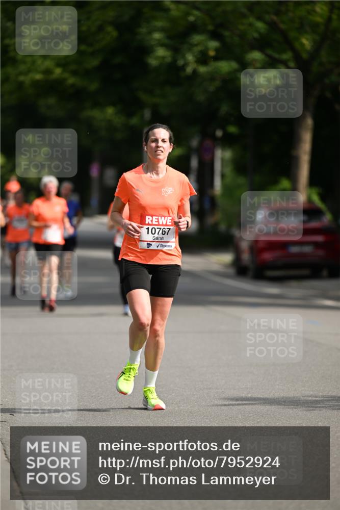 15.06.2025 - REWE Women's Run Dr. Thomas Lammeyer http://msf.ph/oto/7952924 15.06.2025 09:41:08 Laufen 10767 meine-sportfotos.de