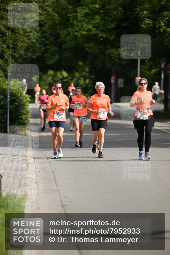 15.06.2025 - REWE Women's Run Dr. Thomas Lammeyer http://msf.ph/oto/7952933 15.06.2025 09:41:09 Laufen 10666, 10780, 10366 meine-sportfotos.de