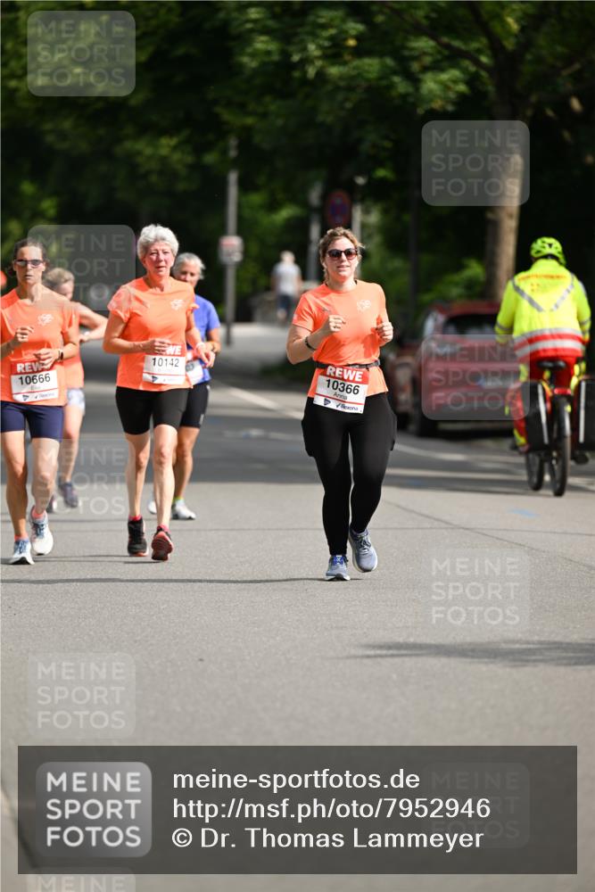 15.06.2025 - REWE Women's Run Dr. Thomas Lammeyer http://msf.ph/oto/7952946 15.06.2025 09:41:11 Laufen 10666, 10142, 10366 meine-sportfotos.de