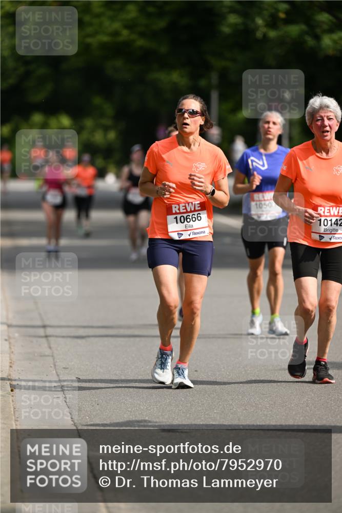15.06.2025 - REWE Women's Run Dr. Thomas Lammeyer http://msf.ph/oto/7952970 15.06.2025 09:41:14 Laufen 2, 1050, 10666, 10142 meine-sportfotos.de