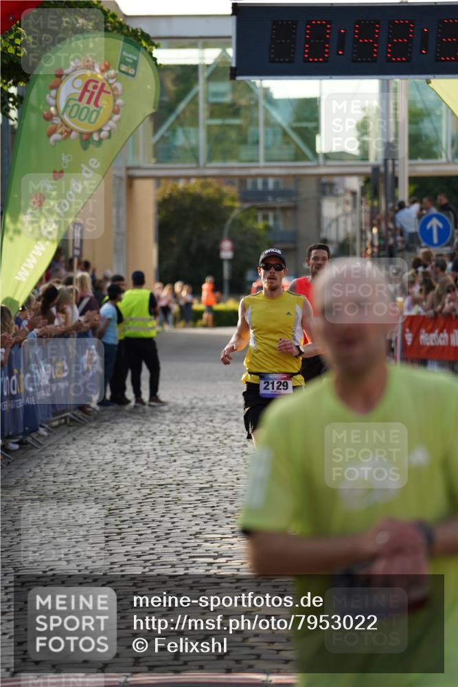 13.06.2025 - Holstenköstenlauf Felixshl http://msf.ph/oto/7953022 13.06.2025 19:42:30 Laufen 2106, 2129, 2801 meine-sportfotos.de