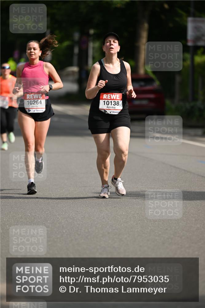 15.06.2025 - REWE Women's Run Dr. Thomas Lammeyer http://msf.ph/oto/7953035 15.06.2025 09:41:22 Laufen 10264, 10138 meine-sportfotos.de