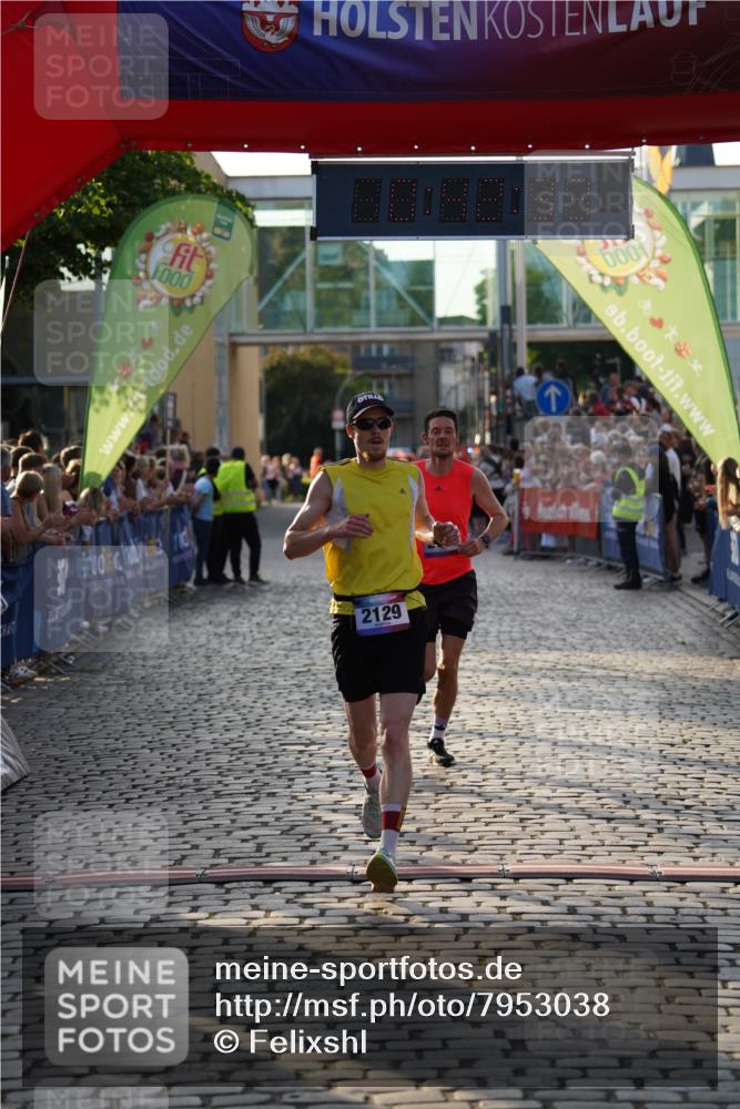 13.06.2025 - Holstenköstenlauf Felixshl http://msf.ph/oto/7953038 13.06.2025 19:42:32 Laufen 2106, 2129, 2230, 2801 meine-sportfotos.de