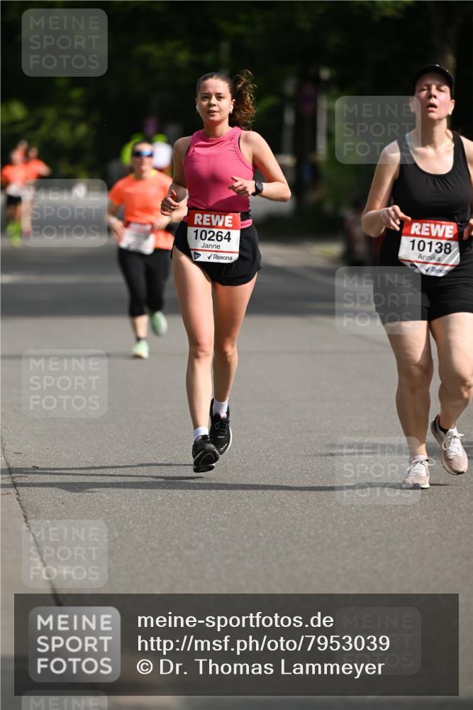 15.06.2025 - REWE Women's Run Dr. Thomas Lammeyer http://msf.ph/oto/7953039 15.06.2025 09:41:23 Laufen 10264, 10138 meine-sportfotos.de