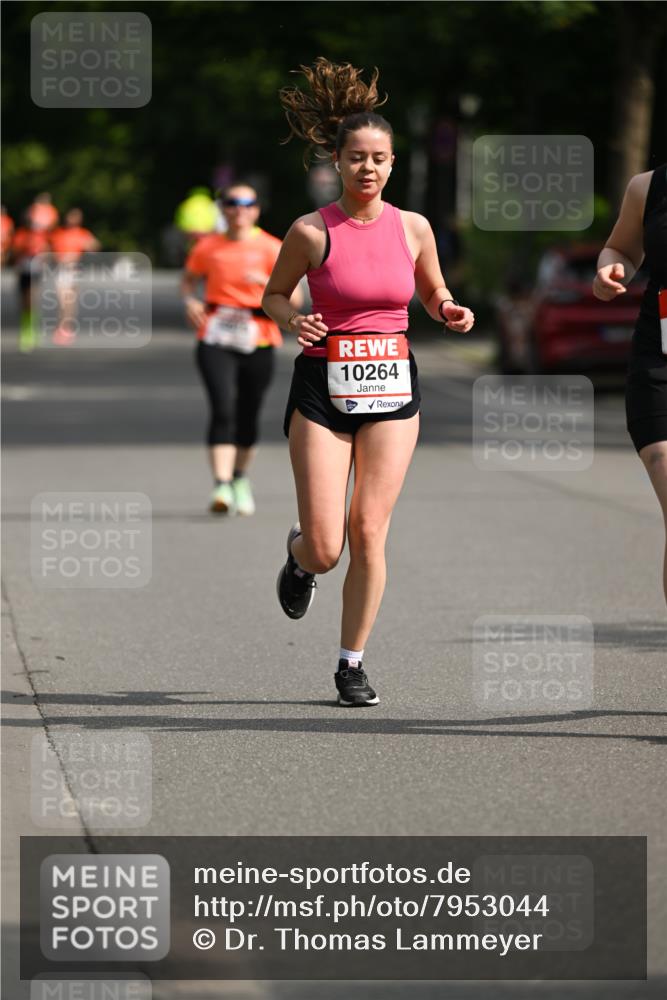 15.06.2025 - REWE Women's Run Dr. Thomas Lammeyer http://msf.ph/oto/7953044 15.06.2025 09:41:24 Laufen 10264 meine-sportfotos.de