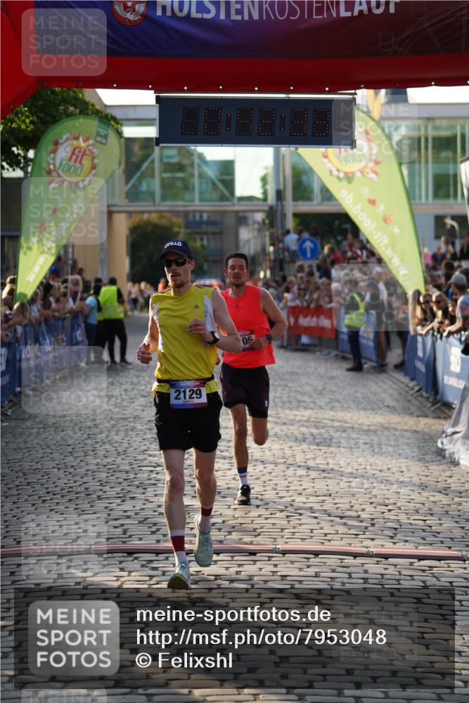 13.06.2025 - Holstenköstenlauf Felixshl http://msf.ph/oto/7953048 13.06.2025 19:42:32 Laufen 2106, 2129, 2230, 2801 meine-sportfotos.de