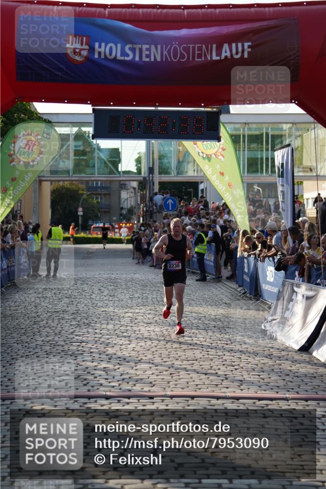 13.06.2025 - Holstenköstenlauf Felixshl http://msf.ph/oto/7953090 13.06.2025 19:42:37 Laufen 2106, 2230 meine-sportfotos.de