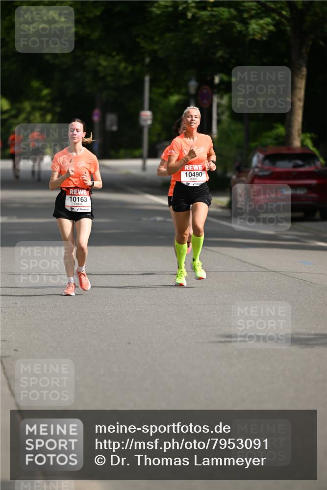 15.06.2025 - REWE Women's Run Dr. Thomas Lammeyer http://msf.ph/oto/7953091 15.06.2025 09:41:38 Laufen 10163, 10490 meine-sportfotos.de