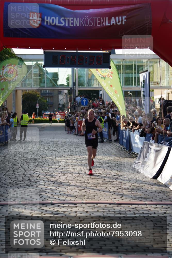 13.06.2025 - Holstenköstenlauf Felixshl http://msf.ph/oto/7953098 13.06.2025 19:42:37 Laufen 2106, 2230 meine-sportfotos.de