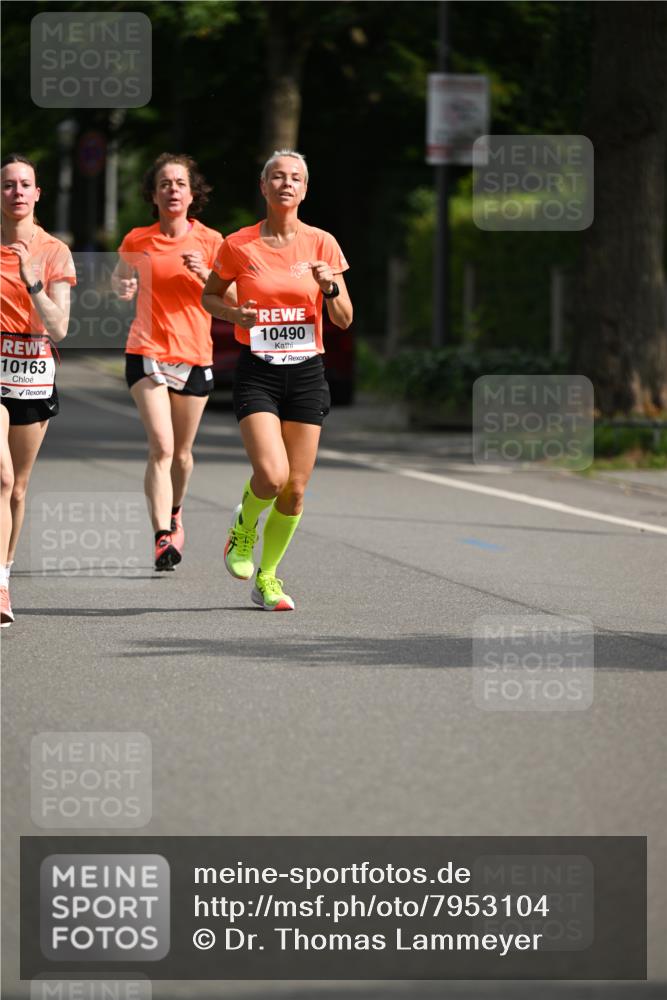15.06.2025 - REWE Women's Run Dr. Thomas Lammeyer http://msf.ph/oto/7953104 15.06.2025 09:41:39 Laufen 10490, 10163 meine-sportfotos.de