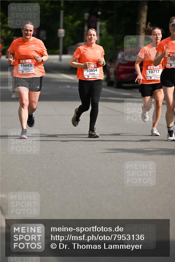 15.06.2025 - REWE Women's Run Dr. Thomas Lammeyer http://msf.ph/oto/7953136 15.06.2025 09:41:59 Laufen 10853, 10854, 10717, 10 meine-sportfotos.de