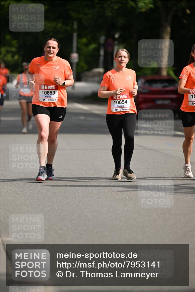 15.06.2025 - REWE Women's Run Dr. Thomas Lammeyer http://msf.ph/oto/7953141 15.06.2025 09:42:00 Laufen 10853, 10854, 10 meine-sportfotos.de