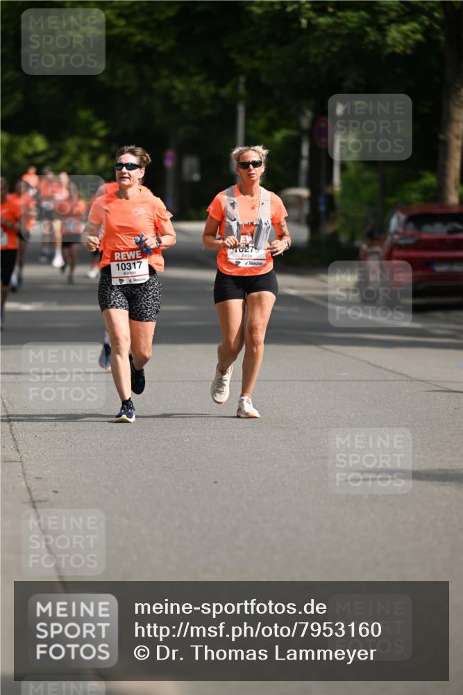 15.06.2025 - REWE Women's Run Dr. Thomas Lammeyer http://msf.ph/oto/7953160 15.06.2025 09:42:05 Laufen 10317, 1027 meine-sportfotos.de
