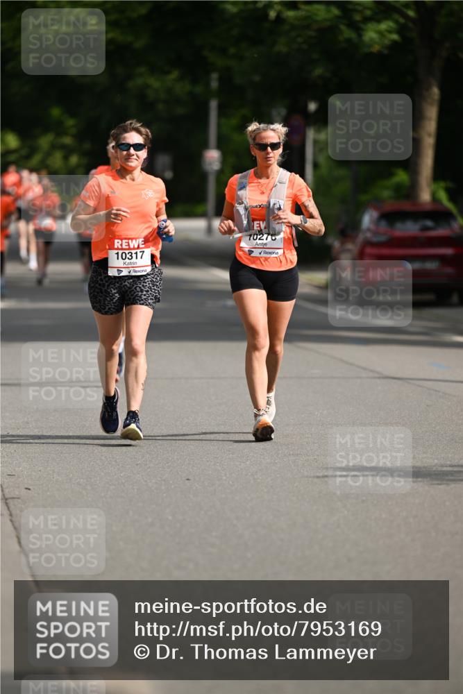 15.06.2025 - REWE Women's Run Dr. Thomas Lammeyer http://msf.ph/oto/7953169 15.06.2025 09:42:06 Laufen 10317, 70276 meine-sportfotos.de