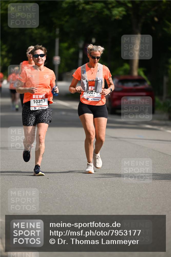 15.06.2025 - REWE Women's Run Dr. Thomas Lammeyer http://msf.ph/oto/7953177 15.06.2025 09:42:07 Laufen 10317, 27 meine-sportfotos.de