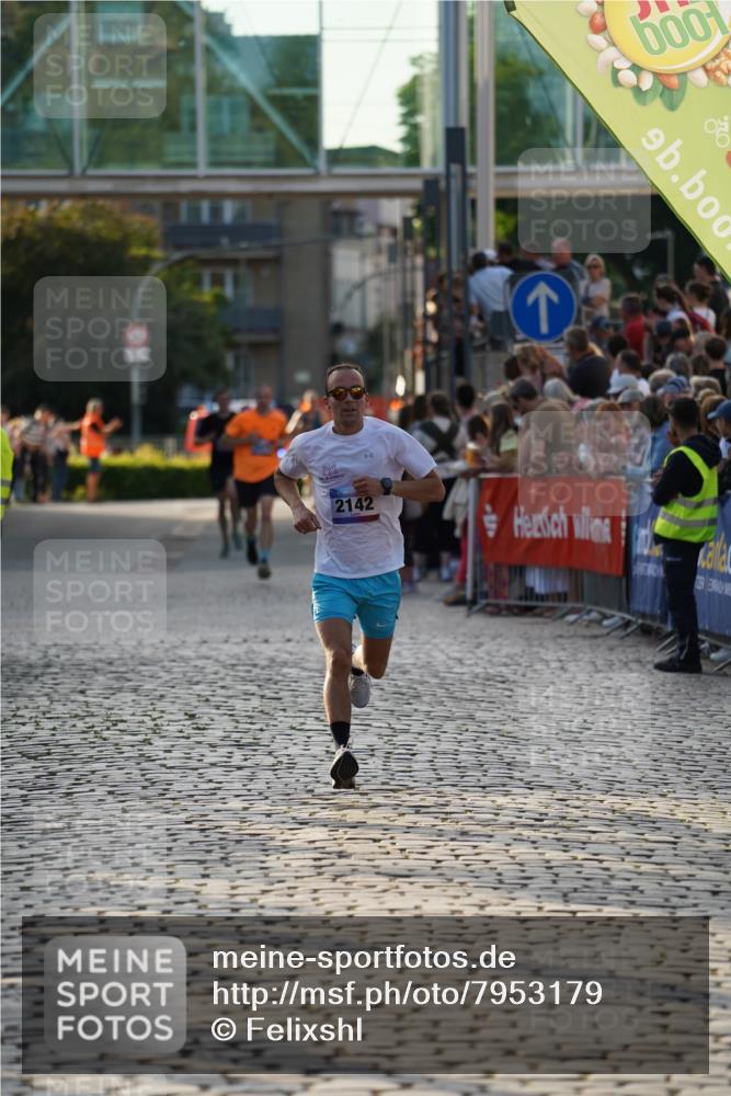 13.06.2025 - Holstenköstenlauf Felixshl http://msf.ph/oto/7953179 13.06.2025 19:42:57 Laufen 2142, 2315 meine-sportfotos.de