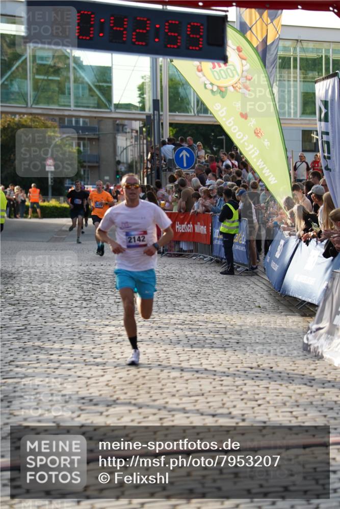 13.06.2025 - Holstenköstenlauf Felixshl http://msf.ph/oto/7953207 13.06.2025 19:42:58 Laufen 2142, 2315, 2473 meine-sportfotos.de