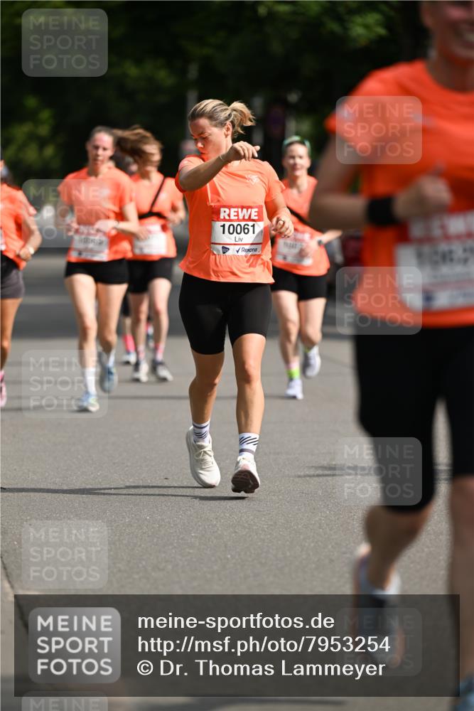 15.06.2025 - REWE Women's Run Dr. Thomas Lammeyer http://msf.ph/oto/7953254 15.06.2025 09:42:17 Laufen 10061 meine-sportfotos.de