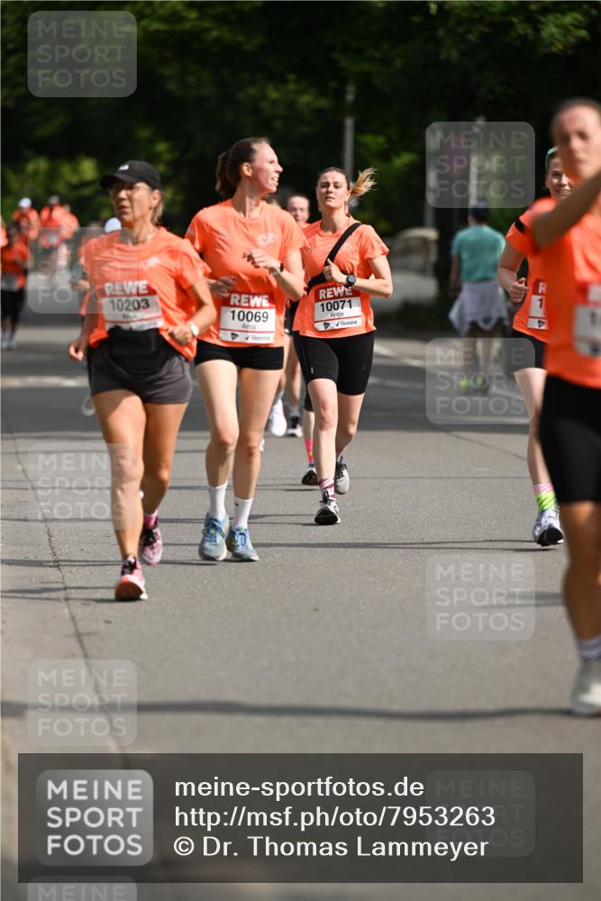 15.06.2025 - REWE Women's Run Dr. Thomas Lammeyer http://msf.ph/oto/7953263 15.06.2025 09:42:19 Laufen 10203, 10071, 10069 meine-sportfotos.de