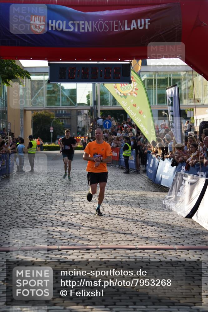 13.06.2025 - Holstenköstenlauf Felixshl http://msf.ph/oto/7953268 13.06.2025 19:43:05 Laufen 2332, 2411, 2473 meine-sportfotos.de