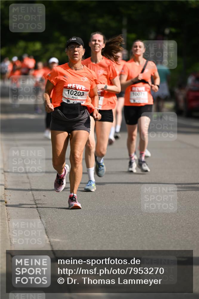 15.06.2025 - REWE Women's Run Dr. Thomas Lammeyer http://msf.ph/oto/7953270 15.06.2025 09:42:20 Laufen 10203, 10071 meine-sportfotos.de