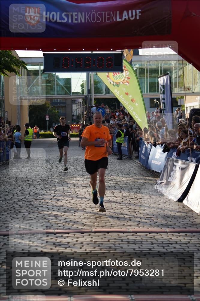 13.06.2025 - Holstenköstenlauf Felixshl http://msf.ph/oto/7953281 13.06.2025 19:43:05 Laufen 2332, 2411, 2473 meine-sportfotos.de