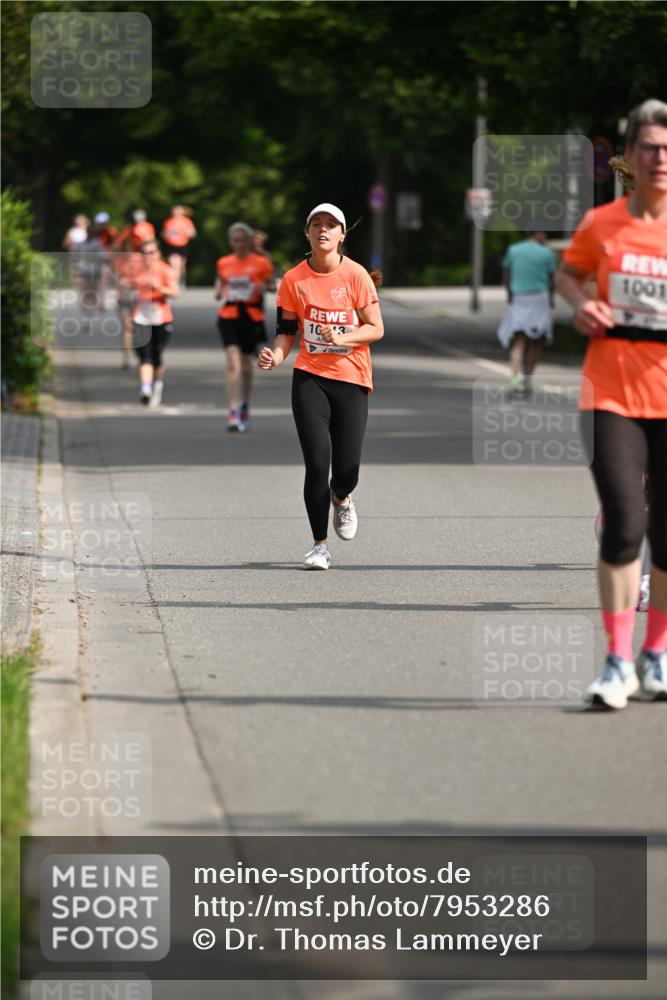 15.06.2025 - REWE Women's Run Dr. Thomas Lammeyer http://msf.ph/oto/7953286 15.06.2025 09:42:23 Laufen 16, 13, 1001 meine-sportfotos.de