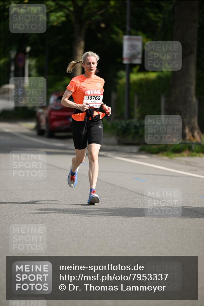 15.06.2025 - REWE Women's Run Dr. Thomas Lammeyer http://msf.ph/oto/7953337 15.06.2025 09:42:31 Laufen 10762 meine-sportfotos.de
