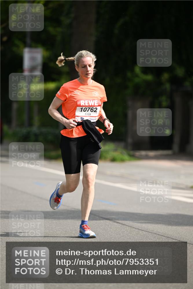 15.06.2025 - REWE Women's Run Dr. Thomas Lammeyer http://msf.ph/oto/7953351 15.06.2025 09:42:32 Laufen 10762 meine-sportfotos.de