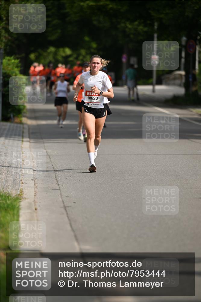 15.06.2025 - REWE Women's Run Dr. Thomas Lammeyer http://msf.ph/oto/7953444 15.06.2025 09:42:41 Laufen 10620 meine-sportfotos.de