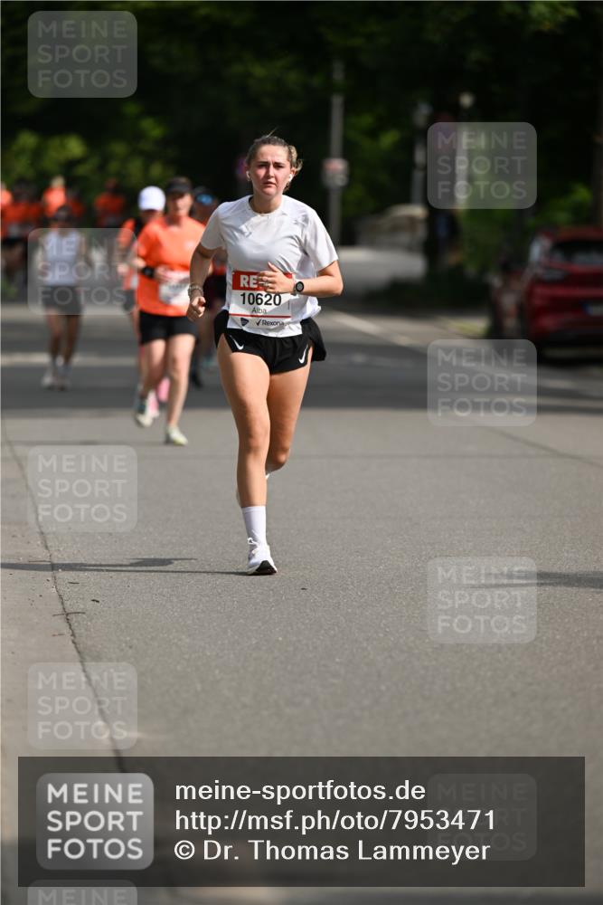 15.06.2025 - REWE Women's Run Dr. Thomas Lammeyer http://msf.ph/oto/7953471 15.06.2025 09:42:43 Laufen 10620 meine-sportfotos.de