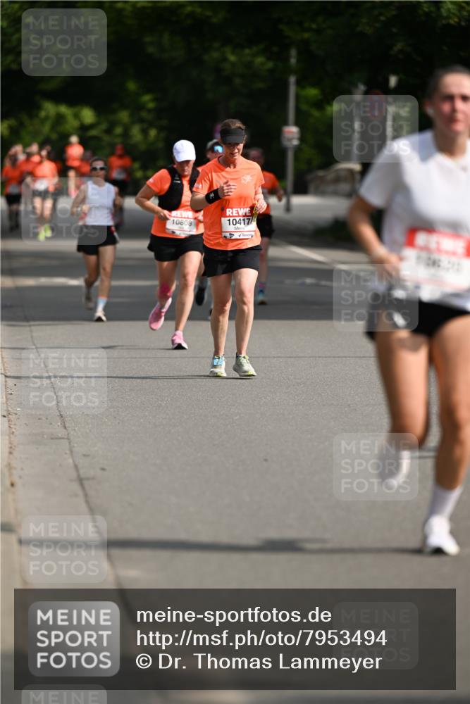 15.06.2025 - REWE Women's Run Dr. Thomas Lammeyer http://msf.ph/oto/7953494 15.06.2025 09:42:45 Laufen 10808, 10417 meine-sportfotos.de