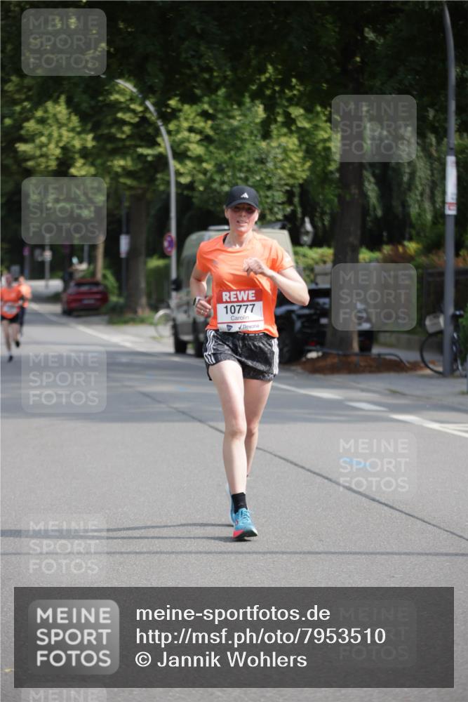 15.06.2025 - REWE Women's Run Jannik Wohlers http://msf.ph/oto/7953510 15.06.2025 08:48:43 Laufen 10777 meine-sportfotos.de