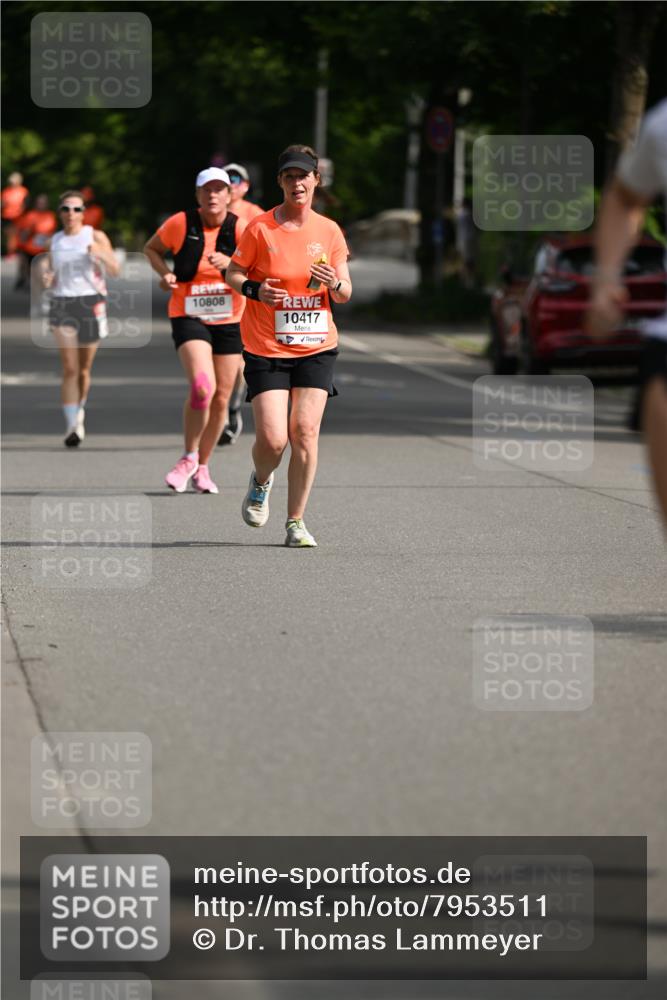 15.06.2025 - REWE Women's Run Dr. Thomas Lammeyer http://msf.ph/oto/7953511 15.06.2025 09:42:46 Laufen 10808, 10417 meine-sportfotos.de