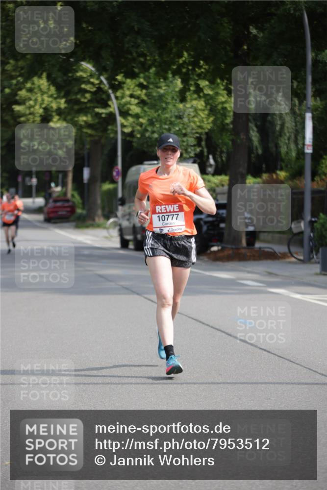 15.06.2025 - REWE Women's Run Jannik Wohlers http://msf.ph/oto/7953512 15.06.2025 08:48:43 Laufen 10777 meine-sportfotos.de